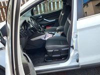 Gebraucht Ford Kuga Trend 140 PS (102 kW) 2011 Weiß SUV