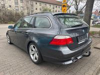 Gebraucht BMW 520 177 PS (130 kW) 2009 Grau Kombi