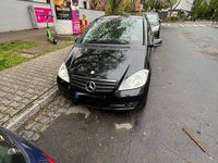 Second-hand Mercedes A160 82 CP (60 kW) 2012 Negru Break