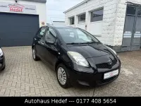 Gebraucht Toyota Yaris 69 PS (50 kW) 2011 Schwarz Kleinwagen