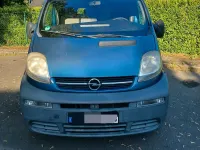 Używany Opel Vivaro 101 KM (74 kW) 2005 Niebieski Minivan