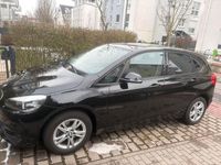 Gebraucht BMW 218 Advantage 140 PS (102 kW) 2018 Schwarz Kombi