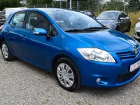 Gebraucht Toyota Auris Life+ 132 PS (97 kW) 2011 Blau Kleinwagen