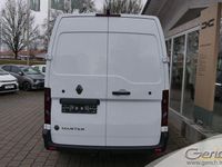 Gebraucht Renault Master 150 PS (110 kW) 2025 Mineralweiß Van
