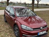 Gebraucht VW Golf VII Highline 150 PS (110 kW) 2019 Rot Kombi
