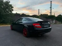 Gebraucht Mercedes C220 163 PS (119 kW) 2011 Schwarz Coupé