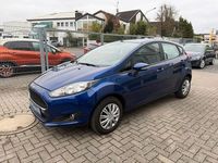 Gebraucht Ford Fiesta Celebration 82 PS (60 kW) 2017 Blau Limousine