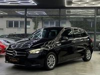 Gebraucht Mercedes 180 116 PS (85 kW) 2019 Schwarz Limousine