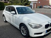 Gebraucht BMW 114 105 PS (77 kW) 2013 Weiß Kleinwagen
