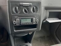 Gebraucht VW Caddy 105 PS (77 kW) 2006 Weiß Van / Kleinbus