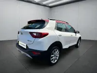 Gebraucht Kia Stonic 120 PS (88 kW) 2021 Weiß SUV