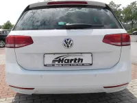 Gebraucht VW Passat Comfortline 150 PS (110 kW) 2018 Pure white Kombi