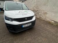 Gebraucht Peugeot Partner 101 PS (74 kW) 2023 Weiß Van / Kleinbus