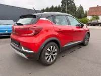 Gebraucht Renault Captur Intens 131 PS (96 kW) 2020 Rot SUV