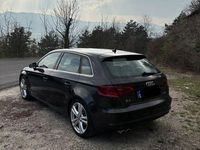 Second-hand Audi A3 S-Line 150 CP (110 kW) 2014 Maro Berlinǎ