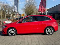 Gebraucht Mercedes B180 116 PS (85 kW) 2019 Andere Van / Kleinbus