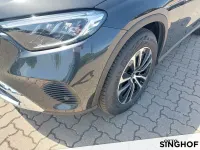 Gebraucht Mercedes GLC220 197 PS (144 kW) 2025 Grau SUV