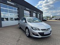 Gebraucht Opel Astra Sport 140 PS (102 kW) 2013 Silber Limousine