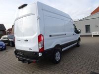 Gebraucht Ford Transit Trend 131 PS (96 kW) 2025 Weiß Limousine