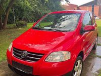 Second-hand VW Fox 55 CP (40 kW) 2005 Roșu Hatchback