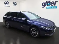 Gebraucht VW Golf VIII Style 150 PS (110 kW) 2022 Atlantik blue metallic Kombi