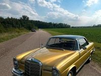 Gebraucht Mercedes 250 150 PS (110 kW) 1966 Gold Coupé