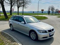 Gebraucht BMW 320 163 PS (119 kW) 2007 Silber Kombi