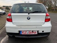 Gebraucht BMW 118 Advantage 129 PS (94 kW) 2006 Weiß Kleinwagen