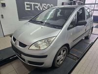 Gebraucht Mitsubishi Colt Invite 95 PS (69 kW) 2005 Haagsilber (m) Kleinwagen