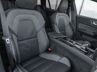 Usata Volvo V60 Plus 197 CV (144 kW) 2024 Nero Station wagon