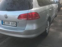 Second-hand VW Passat 140 CP (102 kW) 2013 Argintiu Break
