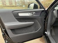 Nowe Volvo XC40 Core 163 KM (119 kW) 2025 Czarny SUV
