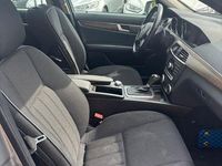 Gebraucht Mercedes C180 156 PS (114 kW) 2012 Silber Kombi