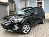 Gebraucht Ford Kuga 179 PS (131 kW) 2017 Schwarz SUV