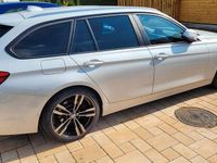 Gebraucht BMW 320 Advantage 190 PS (139 kW) 2017 Weiß Kombi