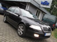Gebraucht Skoda Octavia Ambiente 105 PS (77 kW) 2007 Schwarz metallic Kombi