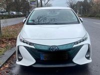 Gebraucht Toyota Prius 122 PS (89 kW) 2017 Weiß Limousine