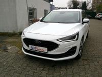 Second-hand Ford Focus 101 CP (74 kW) 2022 Alb Hatchback