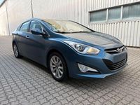 Gebraucht Hyundai i40 Style 178 PS (130 kW) 2012 Blau Limousine