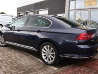 Gebraucht VW Passat Highline 150 PS (110 kW) 2016 Blau Limousine