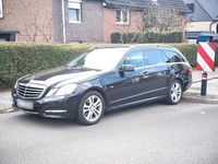 Gebraucht Mercedes E220 170 PS (125 kW) 2010 Schwarz Kombi