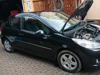 Gebraucht Peugeot 207 75 PS (55 kW) 2011 Schwarz Kleinwagen