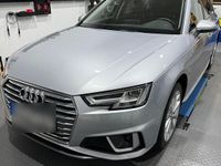 Usata Audi A4 S-Line 190 CV (139 kW) 2019 Argento Station wagon
