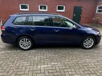 Gebraucht VW Golf VII Comfortline 116 PS (85 kW) 2019 Blau Kombi