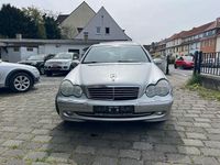 Gebraucht Mercedes C220 Avantgarde 143 PS (105 kW) 2002 Silber Limousine