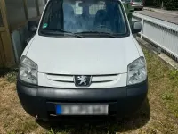 Gebraucht Peugeot Partner 75 PS (55 kW) 2009 Weiß Van / Kleinbus