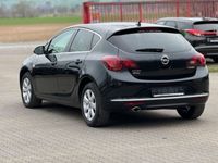 gebraucht Opel Astra 1.4 Turbo Limo *XENON*NAVI*LEDER