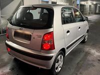 Gebraucht Hyundai Atos 58 PS (42 kW) 2006 Silber Kleinwagen