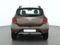Gebraucht Dacia Sandero Celebration 90 PS (66 kW) 2019 Andere SUV