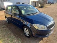 Gebraucht Skoda Fabia Active 60 PS (44 kW) 2013 Blau Limousine